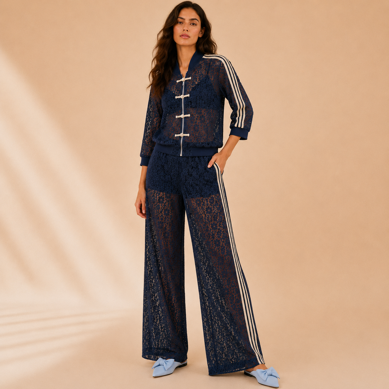 Pantalone Palazzo Traforato con Bande Laterali