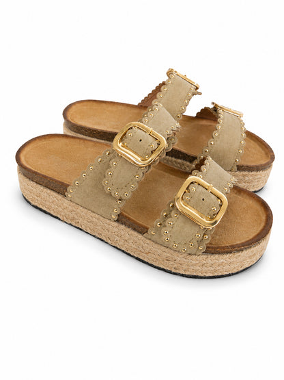 Ciabatta Donna con Borchie e Doppia Fibbia – Beige, Marrone e Nero