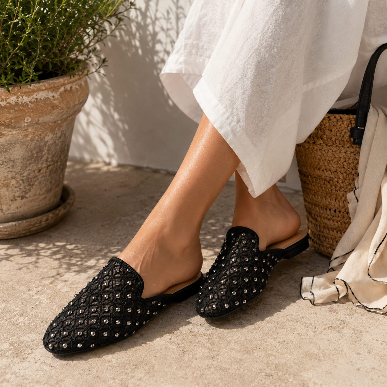 Sabot Donna Traforato con Strass