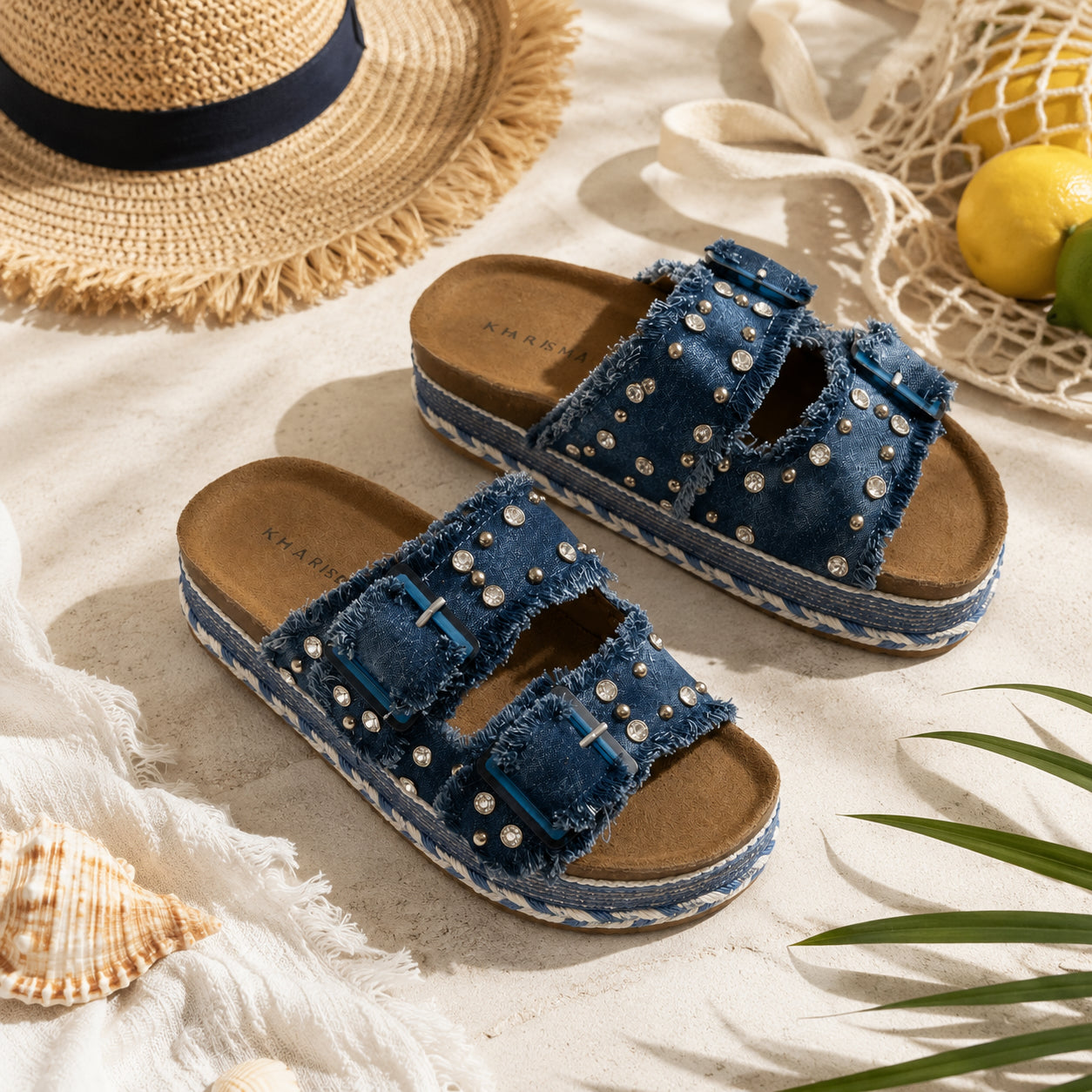 Ciabatta Platform Kharisma in Denim con Strass e Doppia Fibbia – Nero e Avio