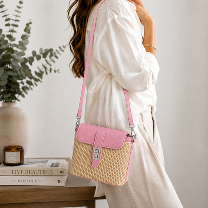 Borsa Tracolla Effetto Rafia con Chiusura Gioiello – Azzurro, Camel, Rosso e Rosa