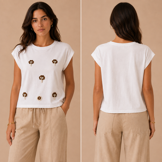 T-Shirt Bianca con Fiori Crochet Applicati